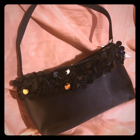 Vintage Handbags - Adorable Satin Evening purse with beading Detail